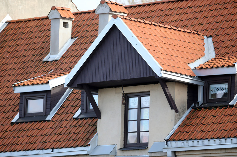 Expert Guide to Residential Roof Replacement in Texas.