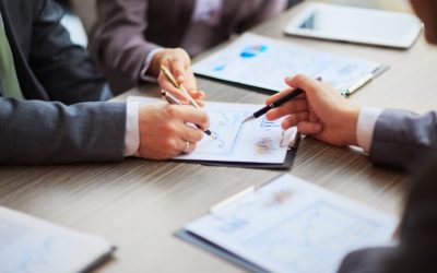 How Financial Advisor Services Milwaukee WI Help Secure Your Family’s Financial Future